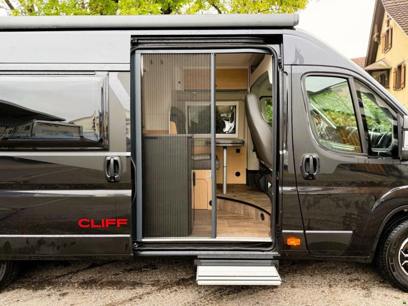 Sunlight Cliff 640 Advent. Edition 9-Gang Automat