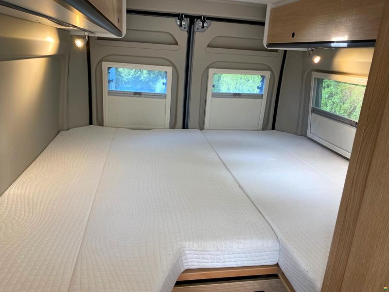 Sunlight Cliff 640 Advent. Edition 9-Gang Automat