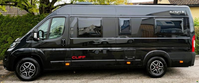 Sunlight Cliff 640 Advent. Edition 9-Gang Automat