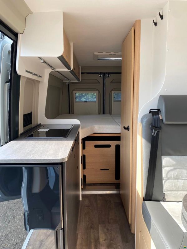 Sunlight Cliff 640 Advent. Edition 9-Gang Automat