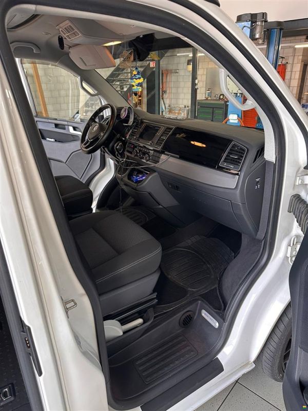 Volkswagen California Beach