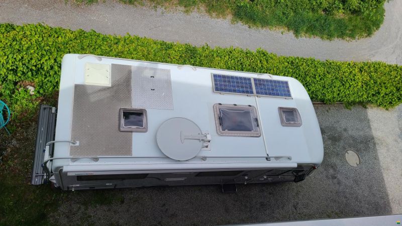 Hymer B654