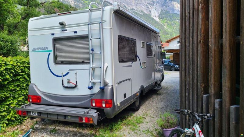 Hymer B654
