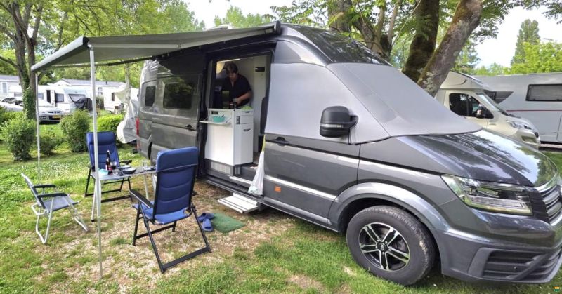 Volkswagen Grand Cali 680