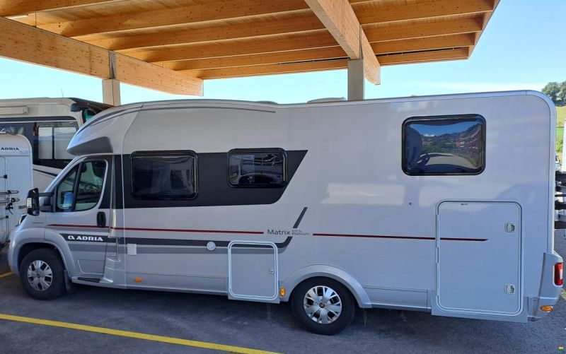 Adria Matrix Platinum M 670 SL