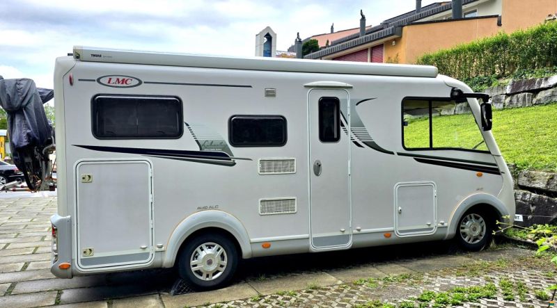 LMC Explorer