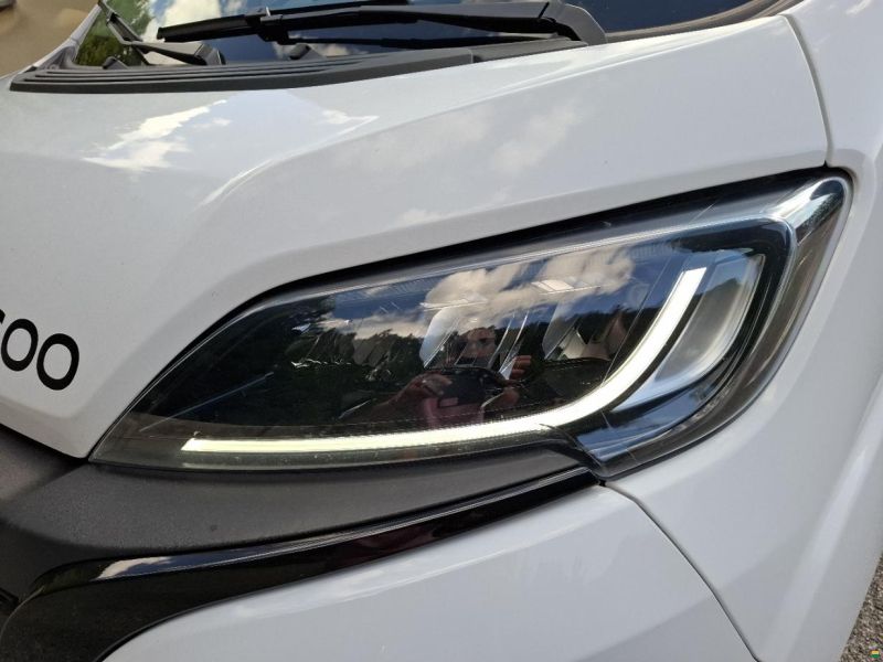 Sunlight Cliff Adventure 600