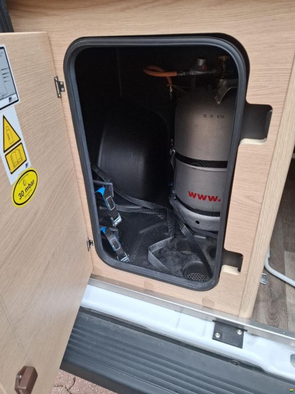 Sunlight Cliff Adventure 600