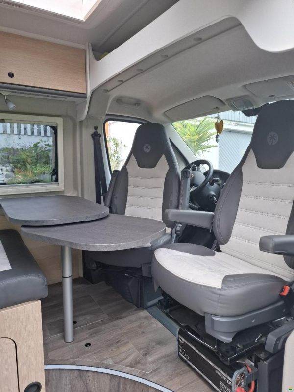 Sunlight Cliff Adventure 600