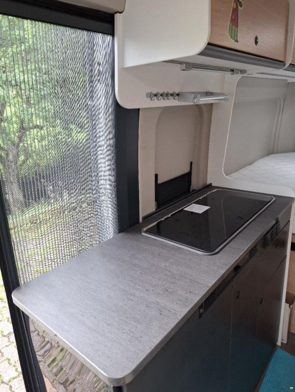 Sunlight Cliff Adventure 600