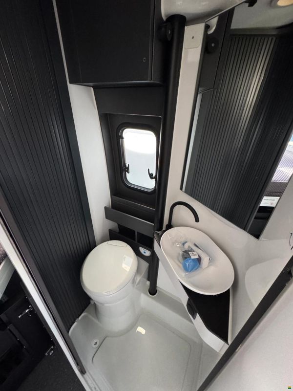 Adria Twin Supreme 640 SGX