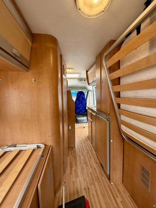 Eura Mobil Quixtra - Travelvan