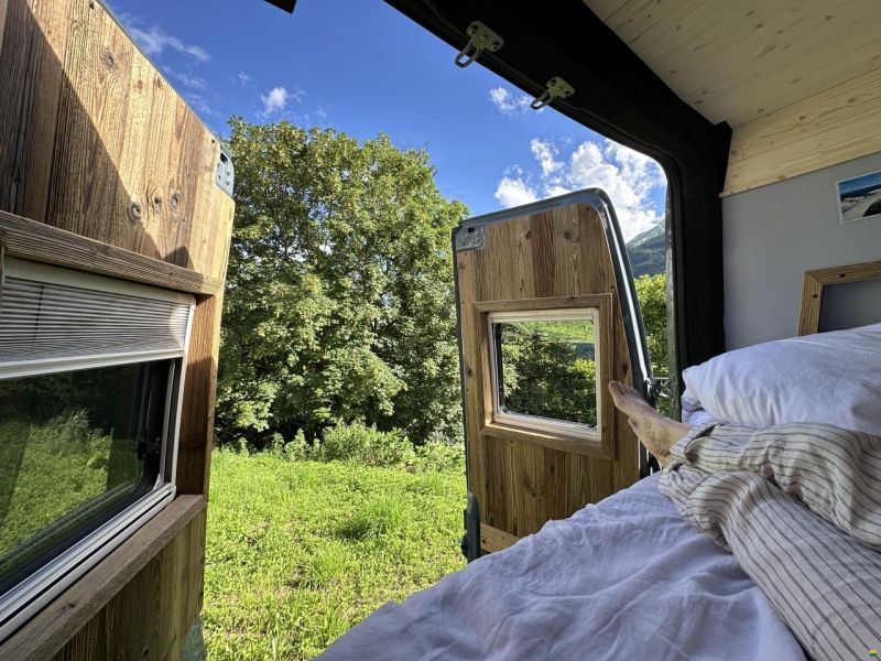 Mercedes Benz Sprinter 319 CDI Standard 9G-TRONIC 4x4