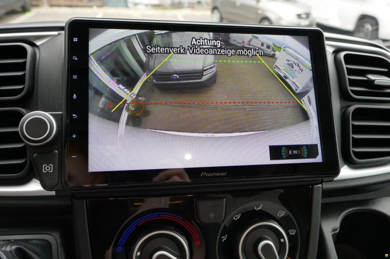 Knaus L!VE TI 650 MEG Platinum Selection