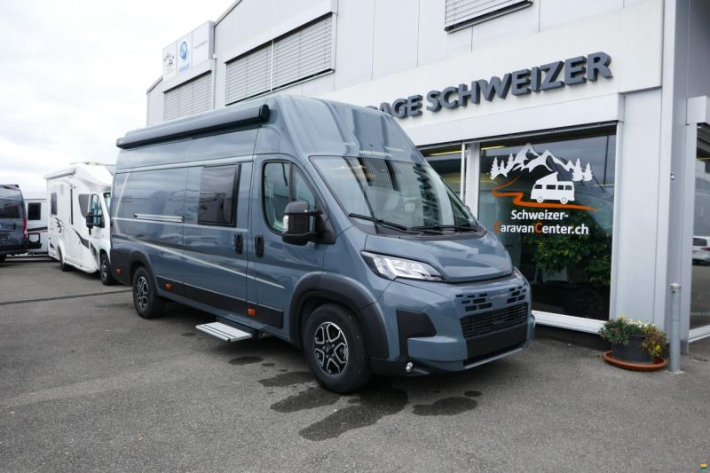 Weinsberg CaraBus Grey 630 MEG OUTLAW