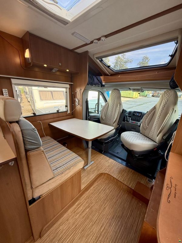 Carado Capron T348 - 2 People - Solar