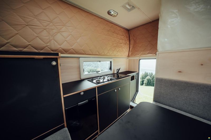 Land Rover Defender 130 Expedition