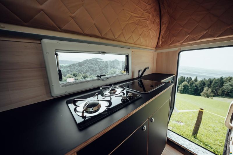 Land Rover Defender 130 Expedition