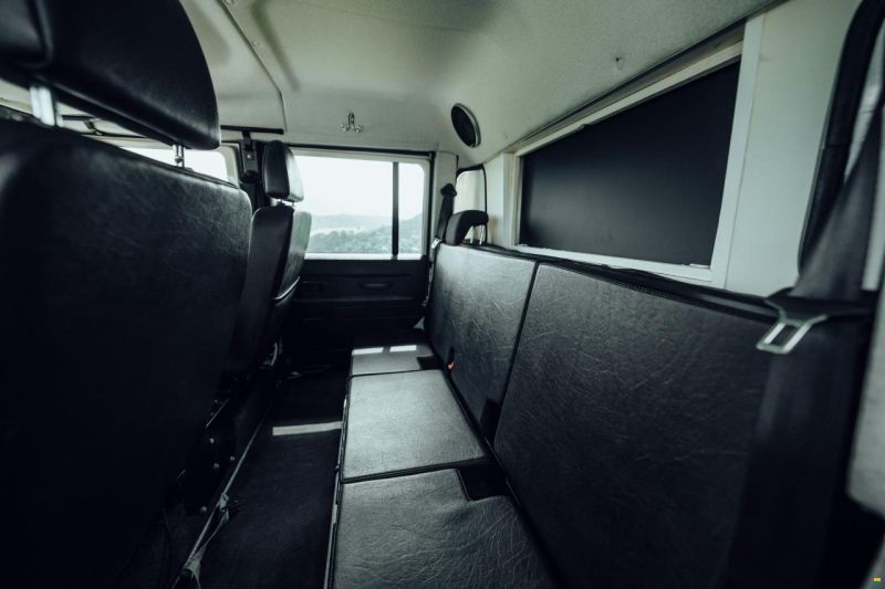 Land Rover Defender 130 Expedition