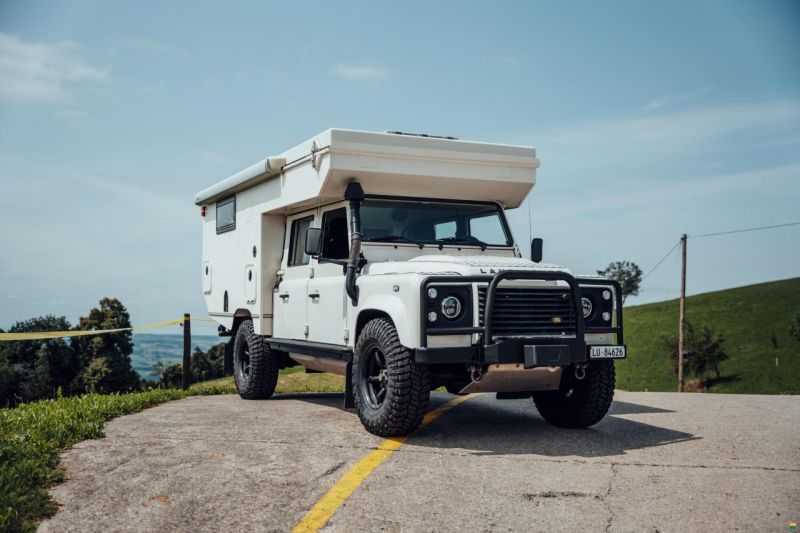 Land Rover Defender 130 Expedition