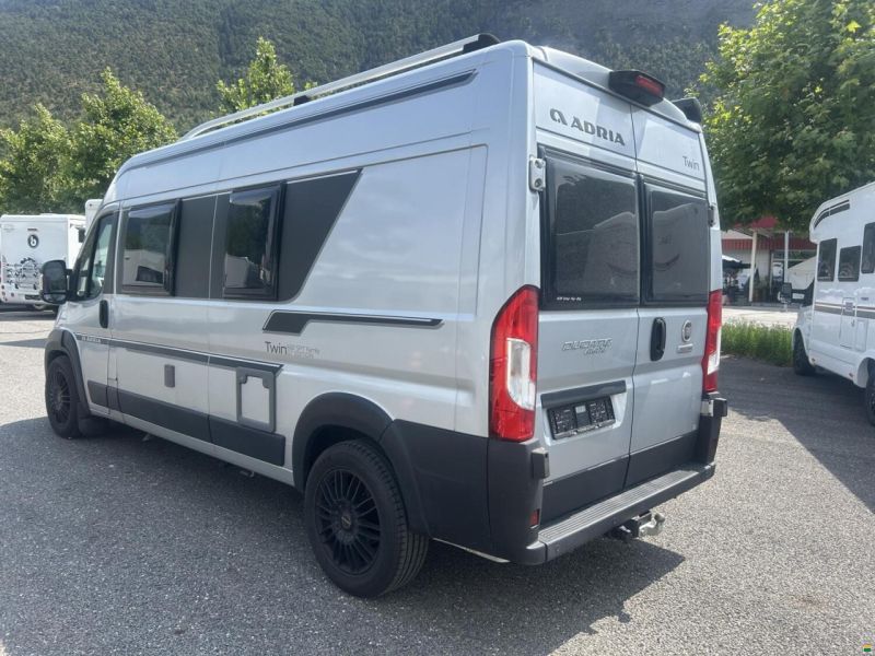 Adria Twin 600 SPT Family