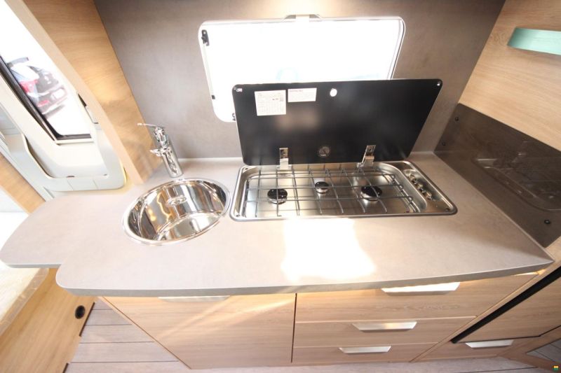 Knaus SÜDWIND 500 QDK BLACK SELECTION