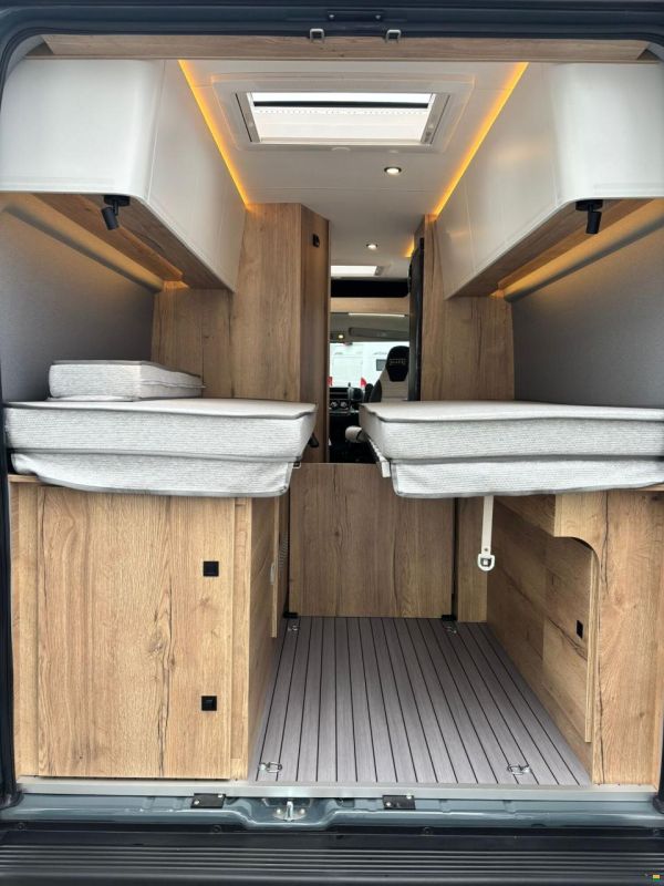 Clever Vans Runner 636 Fiat Maxi 140PS