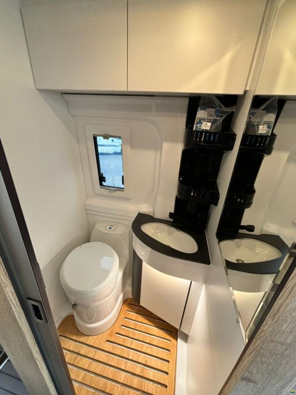 Clever Vans Runner 636 Fiat Maxi 140PS