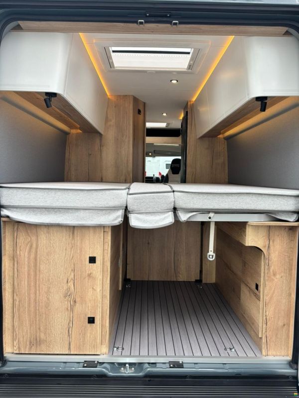 Clever Vans Runner 636 Fiat Maxi 140PS