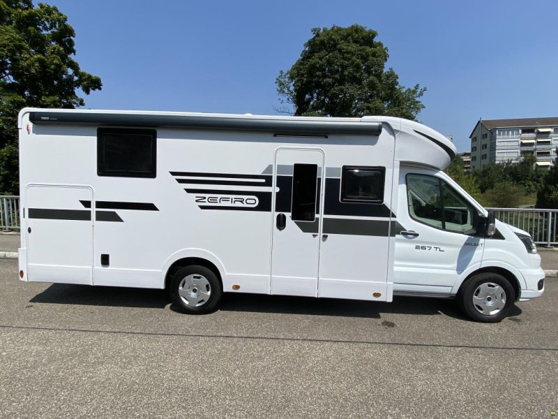 Roller Team Zefiro 267 TL, Ford 2.0TDCi 165P Automat