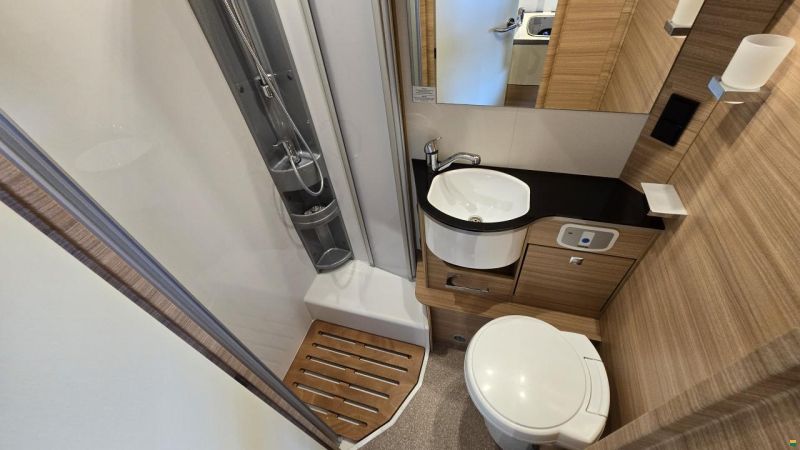 Dethleffs Globebus I6