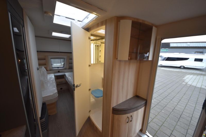 Hobby 540 UL De Luxe