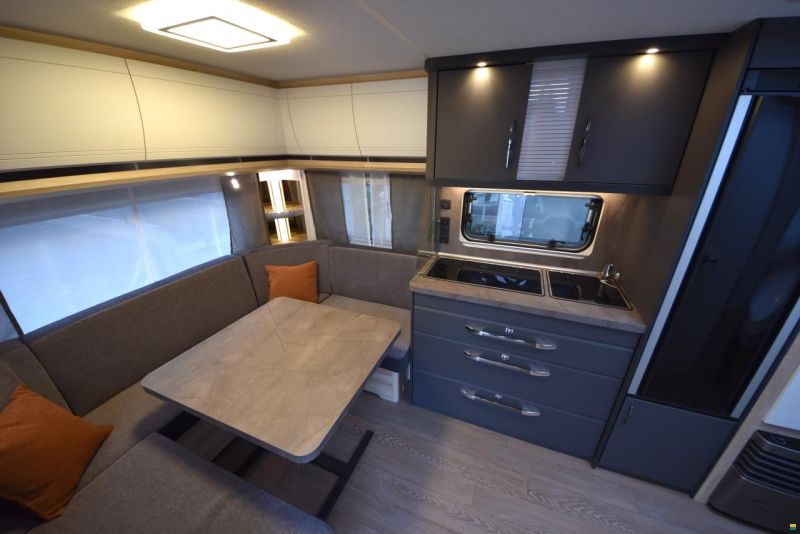 Hobby 540 UL De Luxe