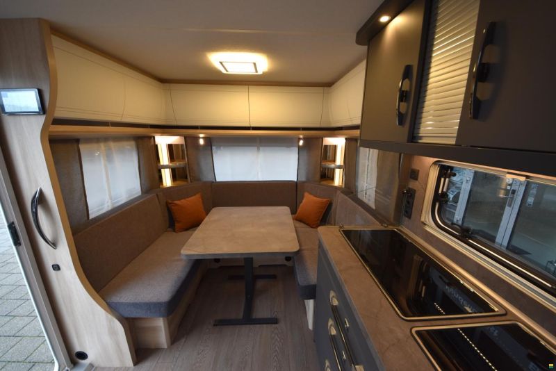 Hobby 540 UL De Luxe