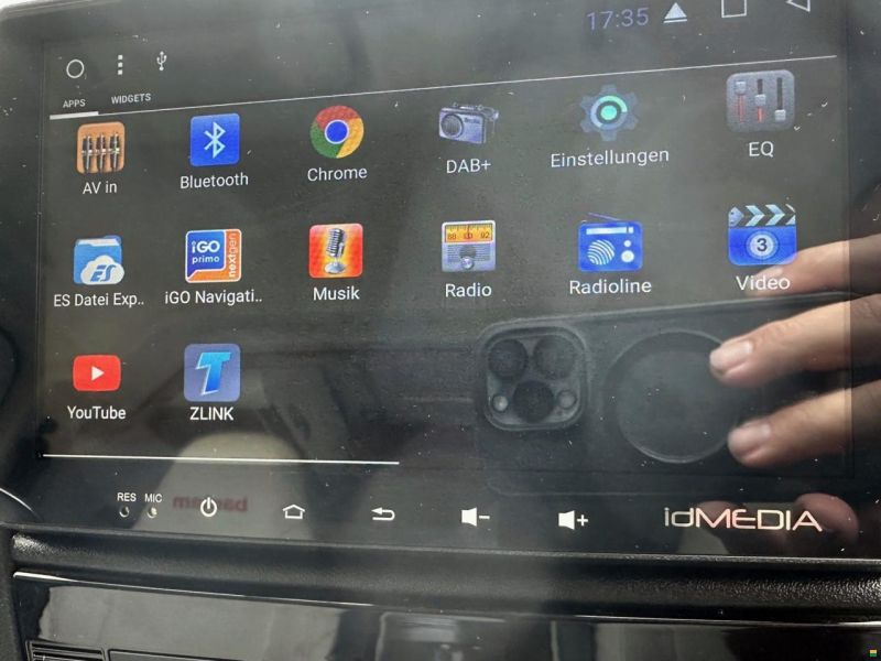 Pilote V 600 J PREMIUM 2.3 9-GANG AUTOMAT MJ160