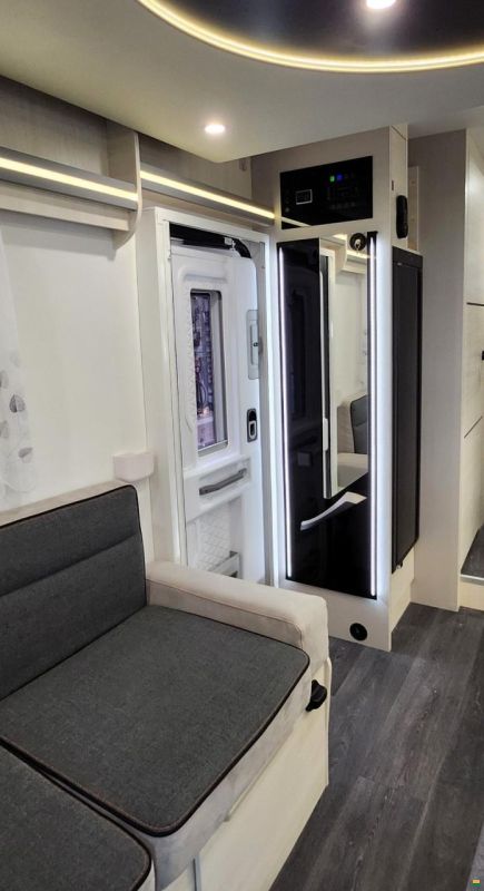 Challenger 380 Graphite Ultimate Edition