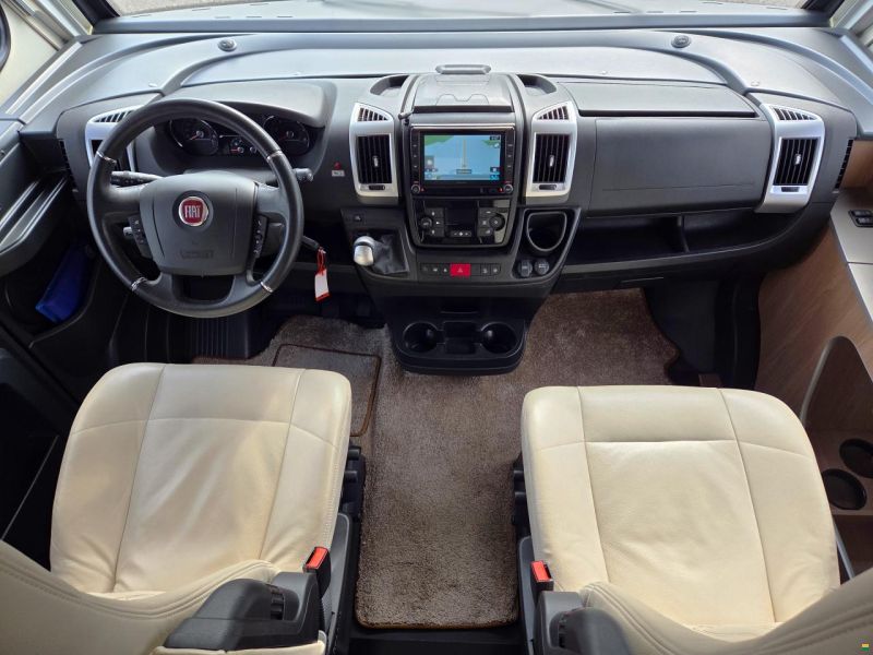 Bürstner IXEO I 746