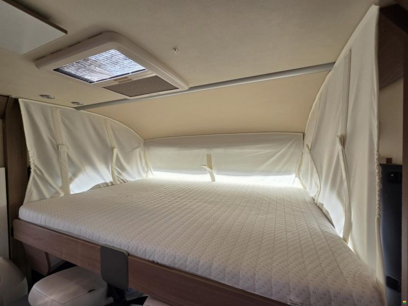 Bürstner IXEO I 746