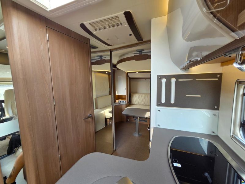 Bürstner IXEO I 746