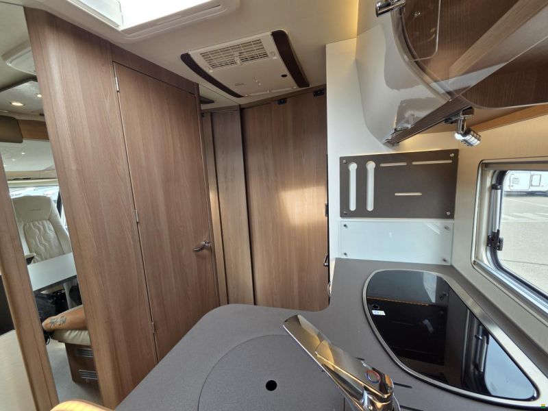 Bürstner IXEO I 746