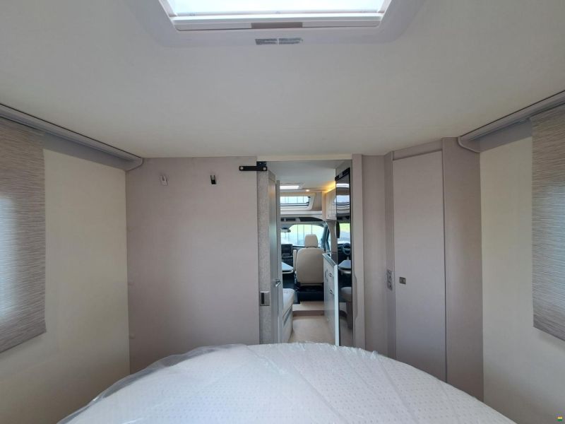 Bürstner Lineo T 700