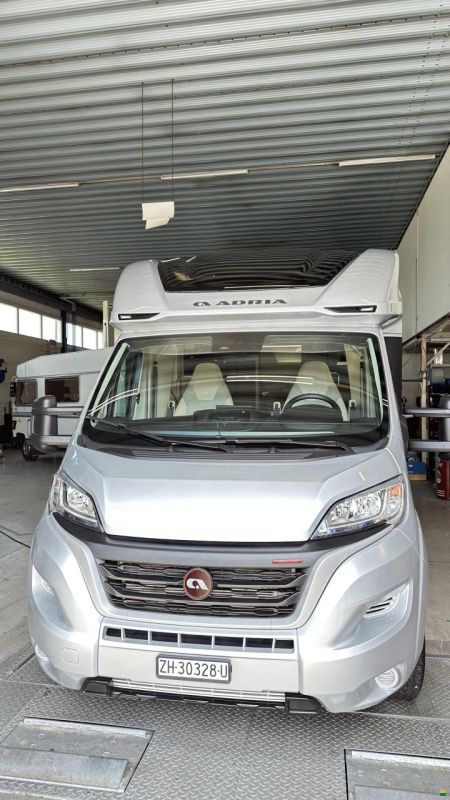 Adria Coral Supreme 670DL