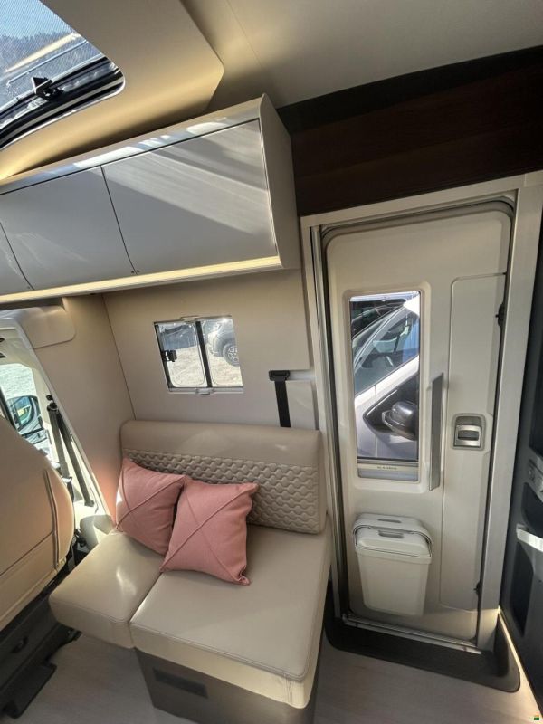 Adria Coral Supreme 670 DL