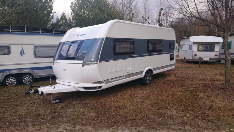 Hobby 560 KMFe De Luxe