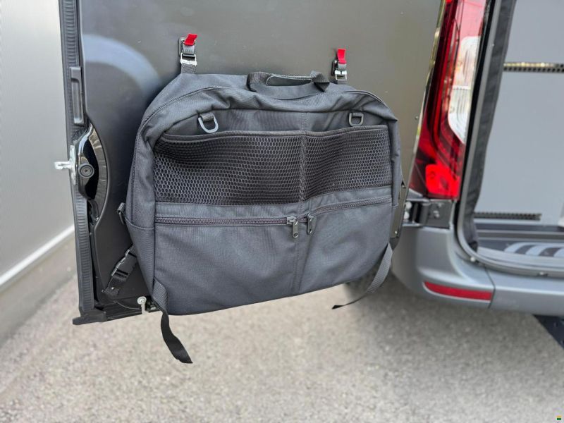 Adria Supertwin MB 600 SPB 4x4