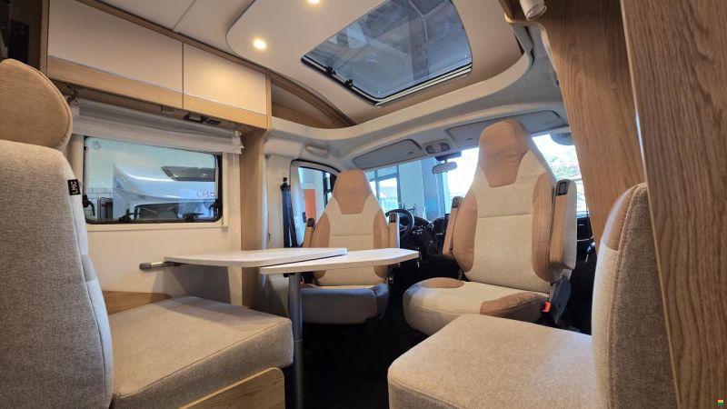 LMC Cruiser V 646 G / Hymer-Gruppe