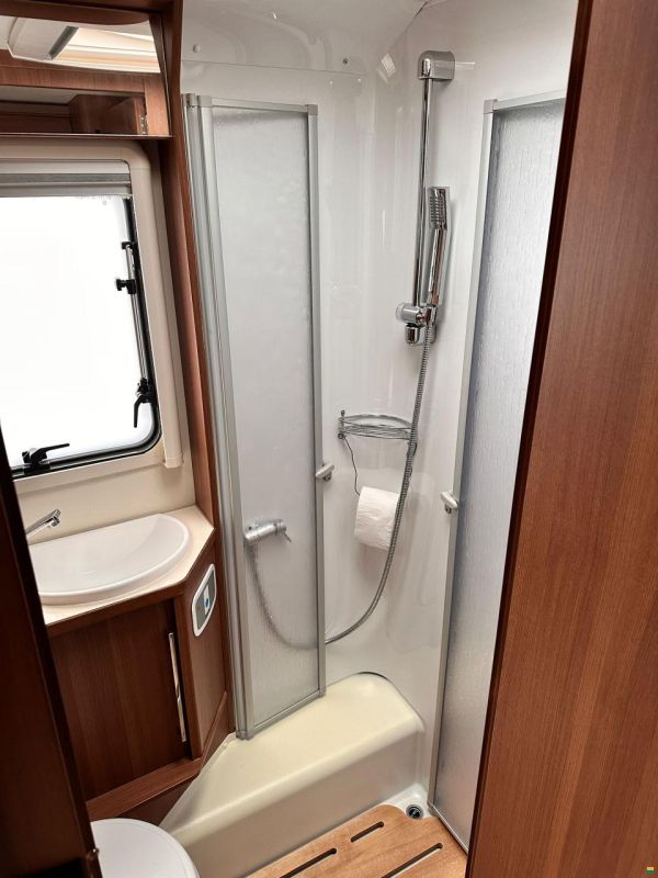 LMC Explorer I 675 Comfort Line