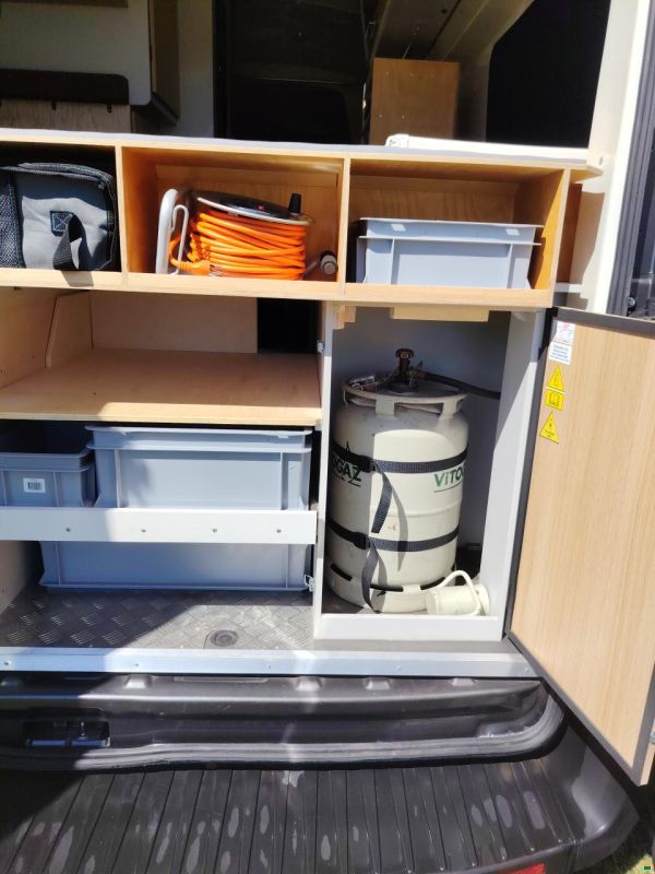 Karmann Dexter 570 4x4