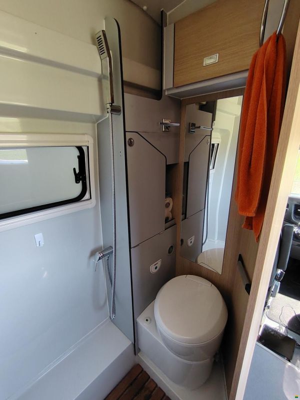 Karmann Dexter 570 4x4