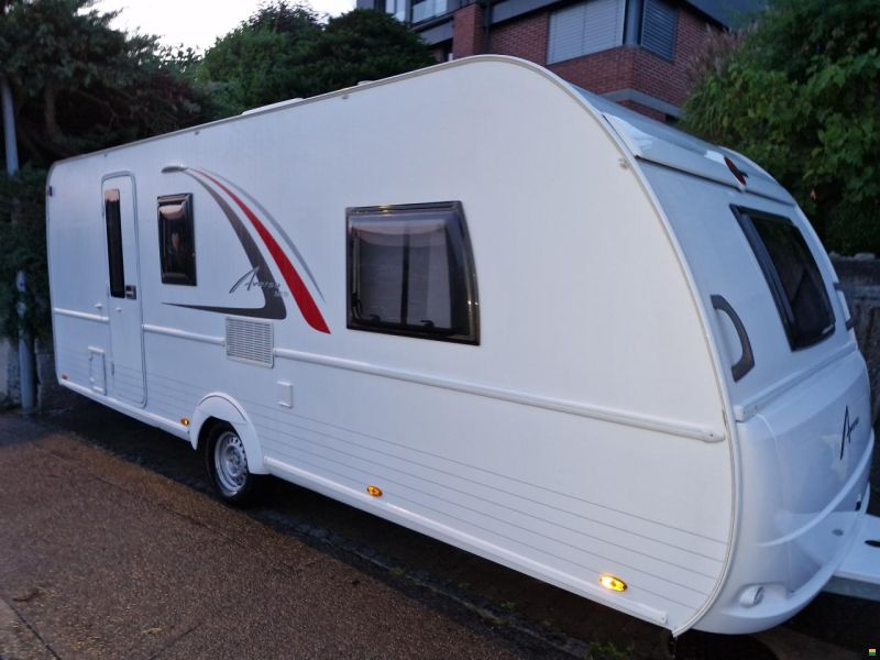 Bürstner Averso 560 TK
